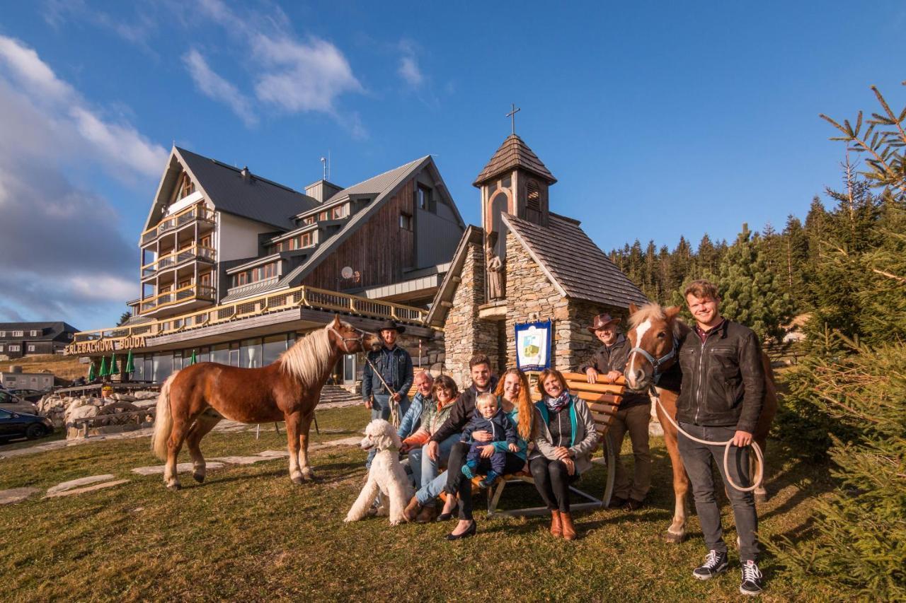 Erlebachova Bouda, Hotel - Resort Svaty Frantisek Spindleruv Mlyn Exterior photo