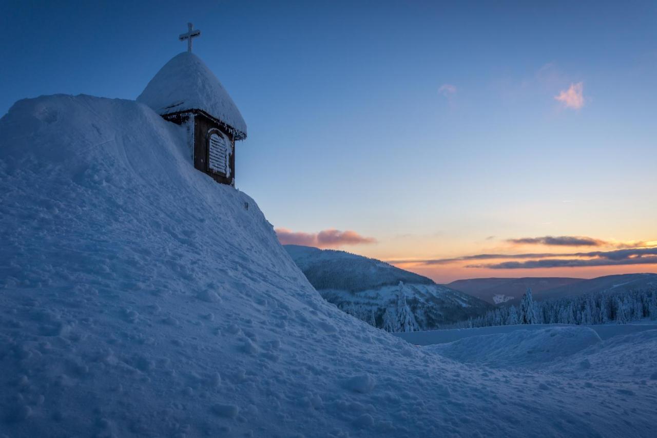 Erlebachova Bouda, Hotel - Resort Svaty Frantisek Spindleruv Mlyn Exterior photo