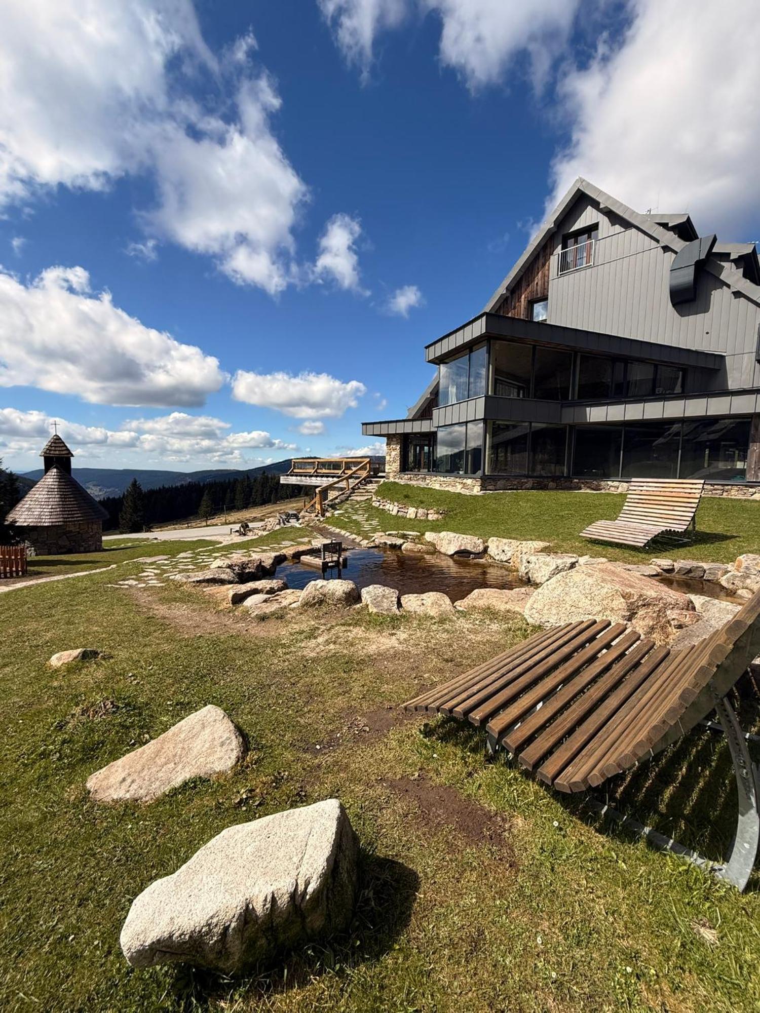 Erlebachova Bouda, Hotel - Resort Svaty Frantisek Spindleruv Mlyn Exterior photo