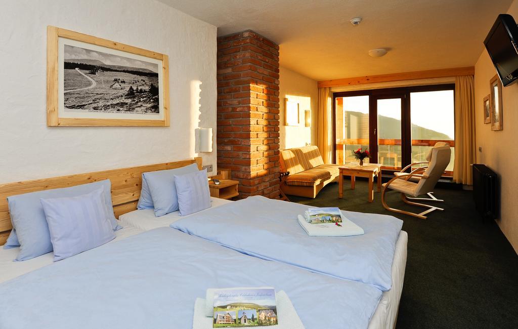 Erlebachova Bouda, Hotel - Resort Svaty Frantisek Spindleruv Mlyn Exterior photo